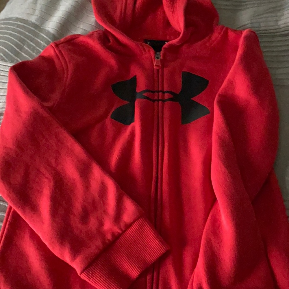 Under Armour hooded sweatshirt size 7